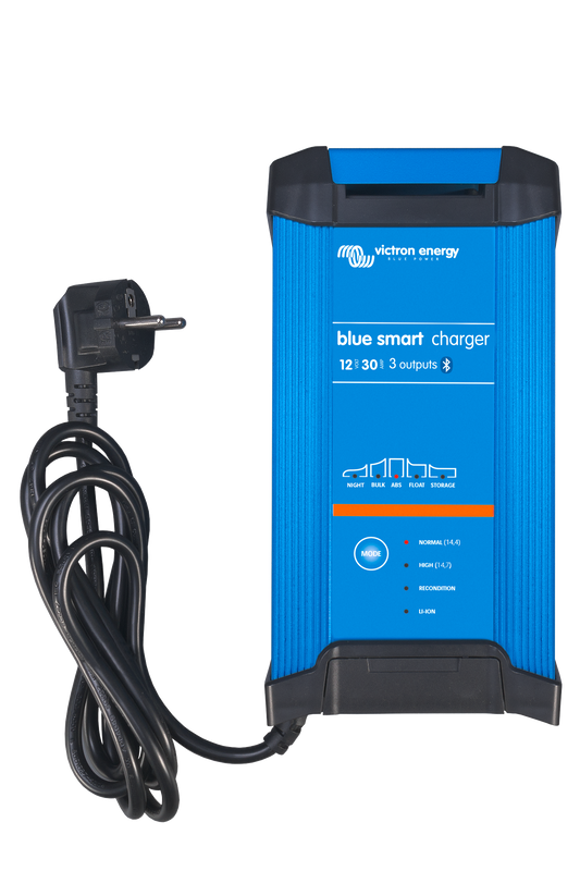 Victron - Blue Smart IP22 Charger 12/30(3) 230V AU/NZ [BPC123048012]